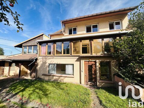   Vente Maison/villa 10 pi�ces Maison - 10 pi�ce(s) - 180 m�