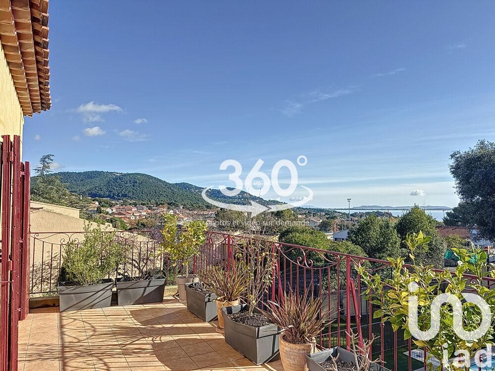 � vendre  Maison Carqueiranne (83320)