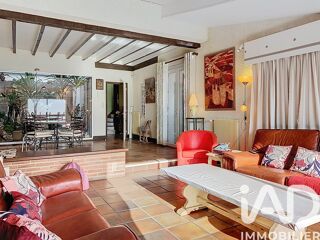  Villa � vendre 8 pi�ces 330 m�