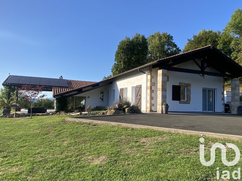 � vendre  Maison Lecumberry (64220)