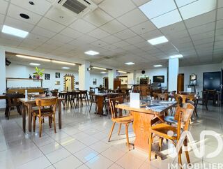  Immeuble � vendre 583 m�