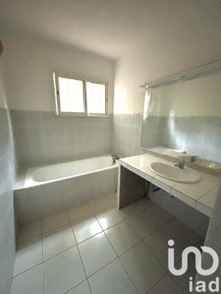  Immeuble � vendre 650 m�