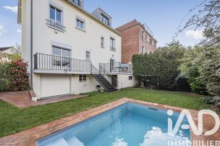  Maison � vendre 8 pi�ces 240 m�
