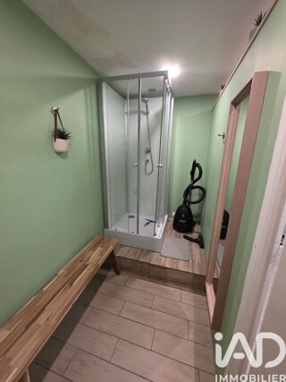  Immeuble � vendre 275 m�