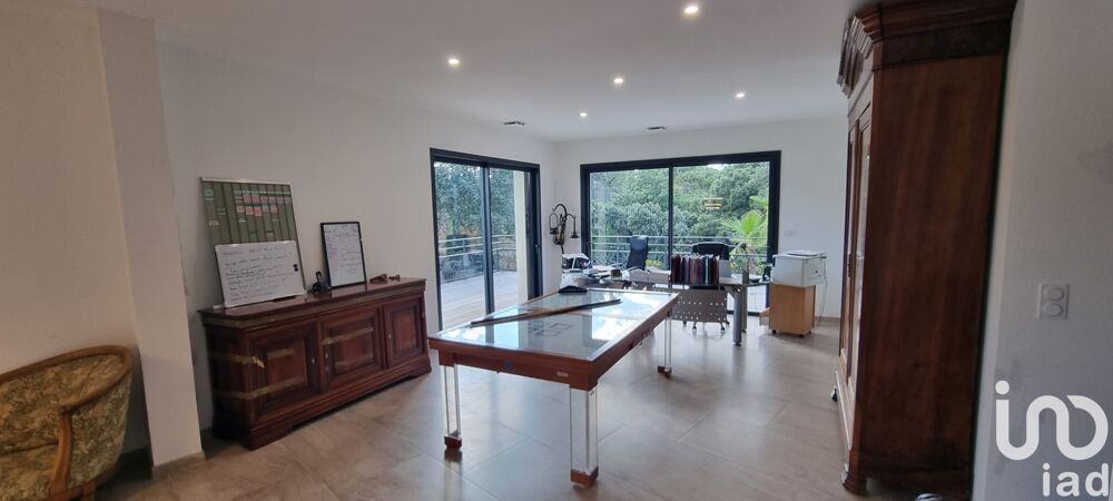 � vendre  Maison Nimes (30900)