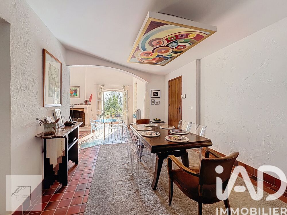 � vendre  Villa Montauroux (83440)