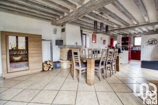  Maison  vendre 8 pices 202 m