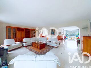  Villa � vendre 13 pi�ces 304 m�