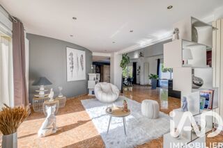  Maison � vendre 8 pi�ces 375 m�