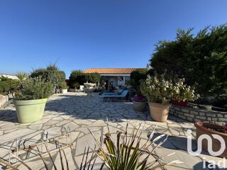  Maison � vendre 5 pi�ces 216 m�