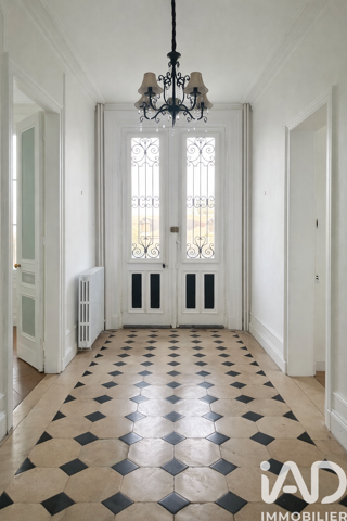  Maison � vendre 10 pi�ces 245 m�