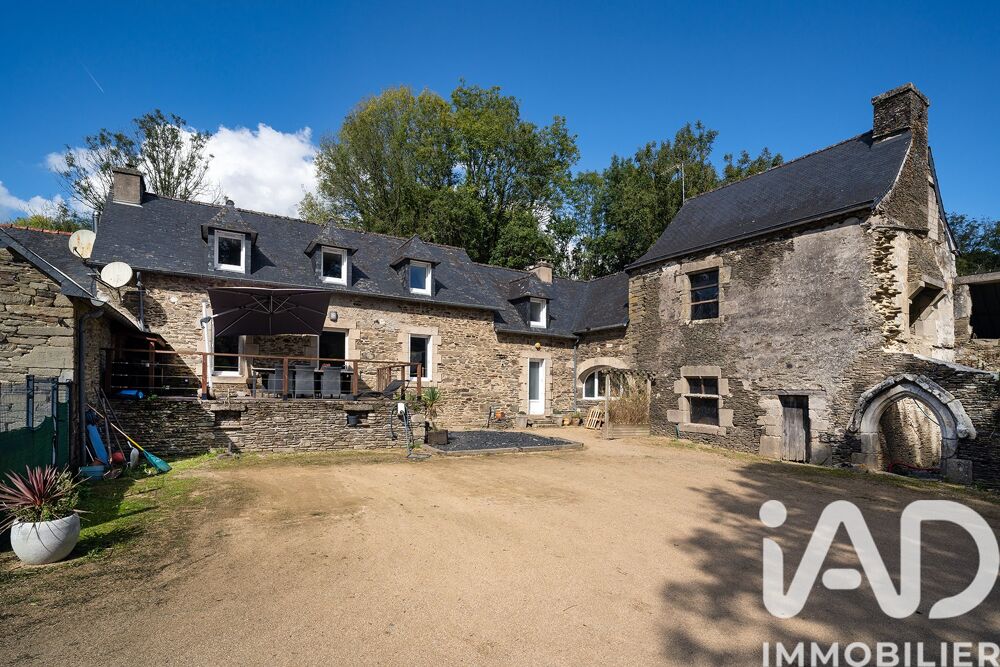 � vendre  Maison Cl�den-Poher (29270)