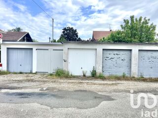  Parking / Garage  vendre 13 m