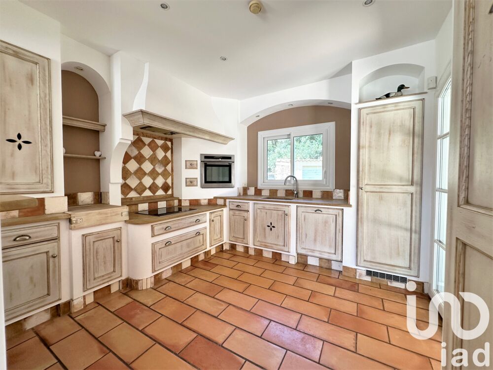  vendre  Maison Uzs (30700)