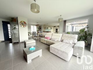  Maison  vendre 8 pices 155 m