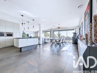  Villa � vendre 7 pi�ces 300 m�