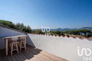  Maison  vendre 6 pices 220 m