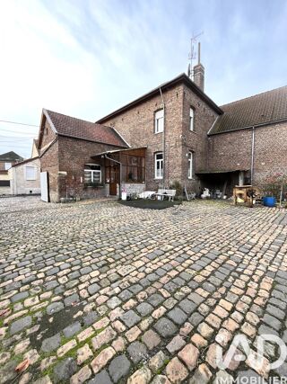  Maison � vendre 7 pi�ces 234 m�