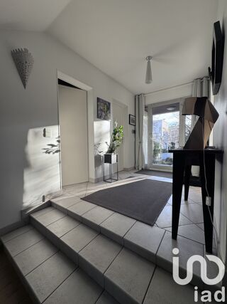  Maison  vendre 9 pices 245 m