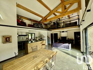  Maison  vendre 9 pices 350 m