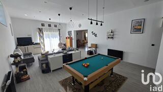  Maison  vendre 10 pices 370 m