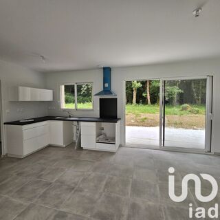  Maison 4 pi�ces 98 m� Fl�ac