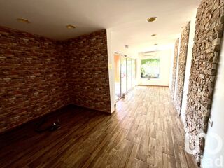  Immeuble � vendre 33 m�