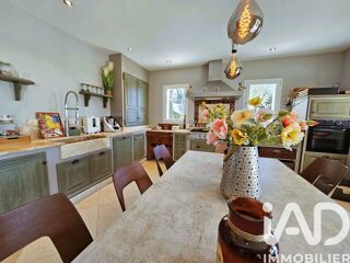  Maison � vendre 5 pi�ces 240 m�