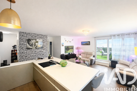   Vente Appartement 4 pi�ces Appartement - 4 pi�ce(s) - 82 m�