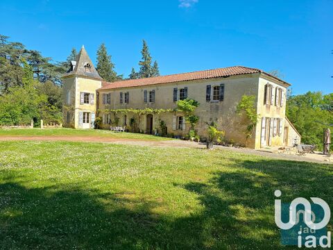   Vente Demeure 6 pices Maison - 6 pice(s) - 261 m