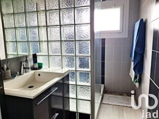  Appartement � vendre 3 pi�ces 77 m�