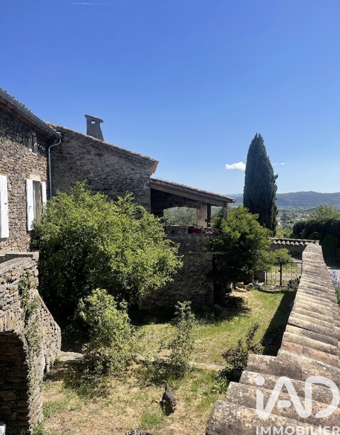   Vente Surface diverse 4 pi�ces Maison - 4 pi�ce(s) - 160 m�