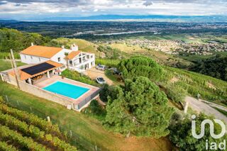  Maison � vendre 9 pi�ces 220 m�