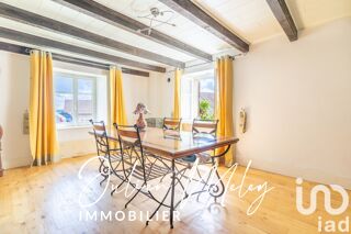  Maison  vendre 10 pices 685 m