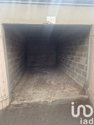  Parking / Garage � vendre 10 m�