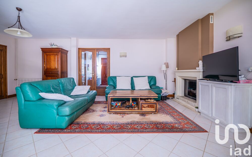 Vente Maison Vente Maison/villa 9 pi�ces Gu�c�lard
