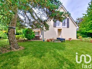  Maison  vendre 8 pices 235 m