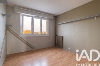  Appartement � vendre 4 pi�ces 77 m�