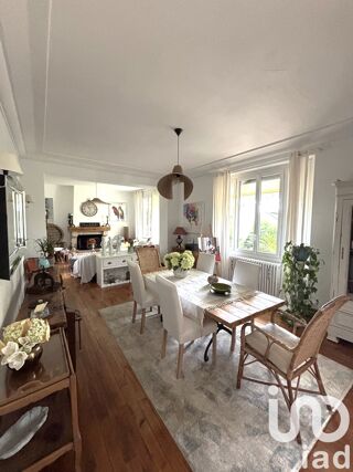  Maison � vendre 9 pi�ces 191 m�