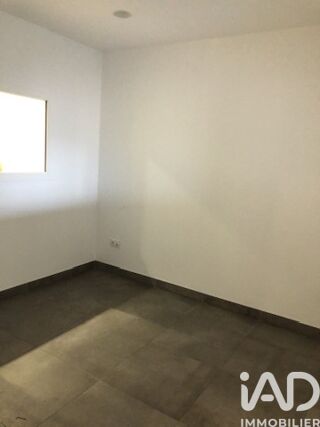  Immeuble � vendre 200 m�