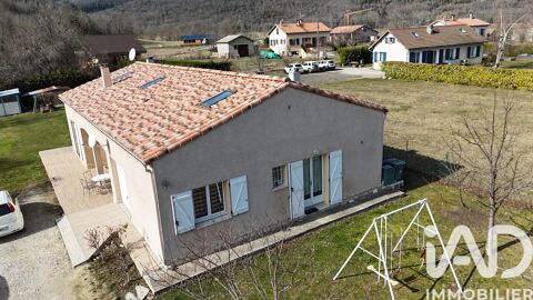   Vente Maison/villa 9 pi�ces Maison - 9 pi�ce(s) - 207 m�