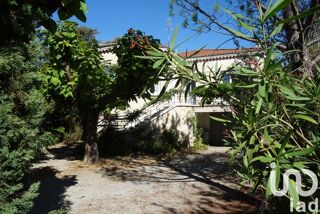  Maison � vendre 9 pi�ces 220 m�