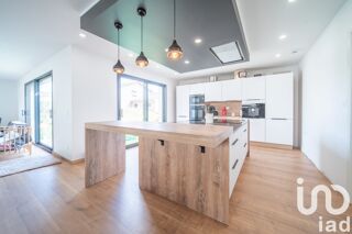  Maison  vendre 6 pices 168 m