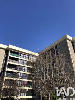  Immeuble � vendre 66 m�