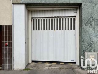 Parking / Garage � vendre 9 m�