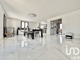  Maison � vendre 7 pi�ces 216 m�