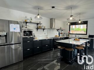  Villa � vendre 10 pi�ces 212 m�