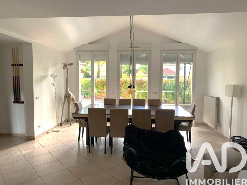 � vendre  Maison Bailly-Romainvilliers (77700)