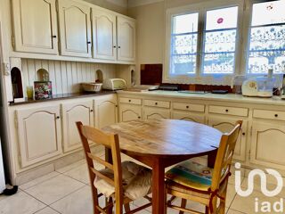  Maison  vendre 8 pices 180 m