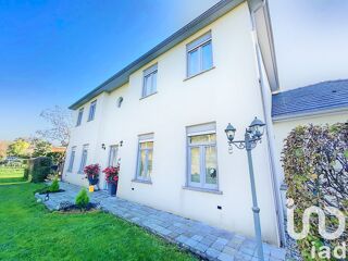  Maison � vendre 9 pi�ces 208 m�